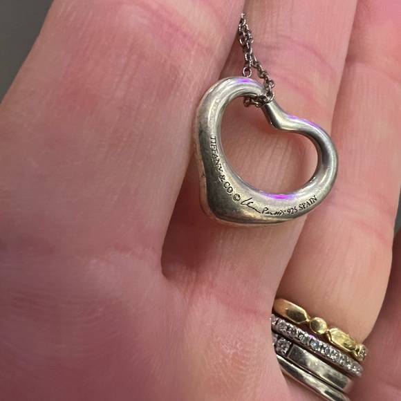 Tiffany & Co 16mm .925 sterling silver Elsa Peretti Open Heart necklace - Picture 6 of 7